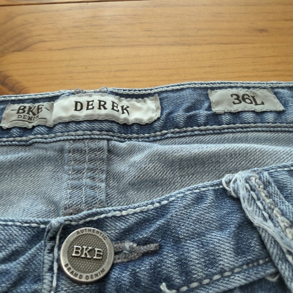 BKE Derek Jeans Relaxed Fit Bootcut Mens 36L Light Wash 33" Inseam 10" Rise - Picture 2 of 9